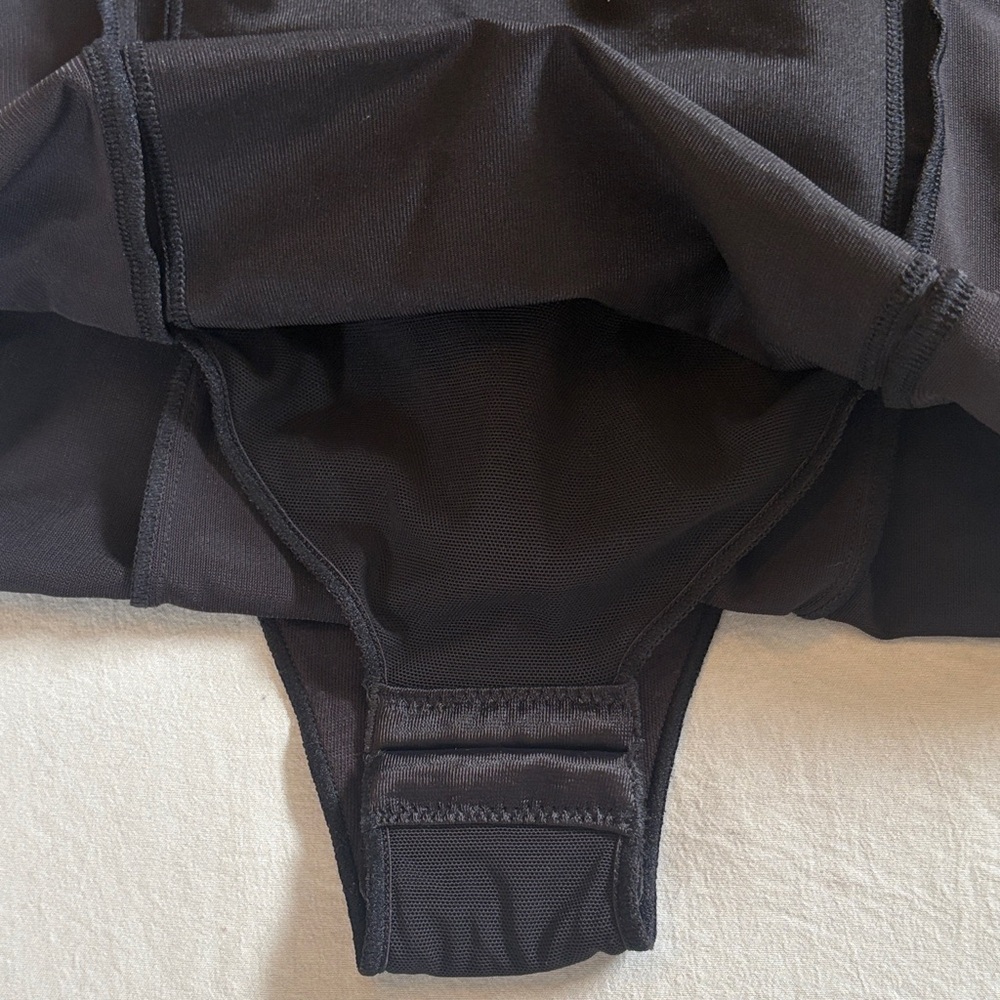 Maidenform Elegant Black Shapewear Chemise - Picture 6 of 9